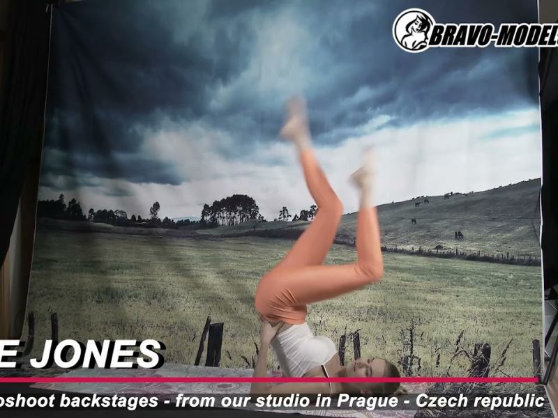 469 backstage photoshoot kate jones